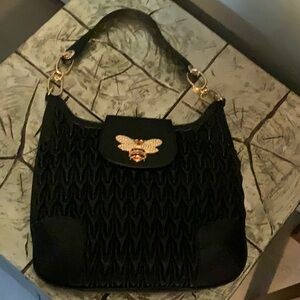 Black 100% Bee embellished handbag NWOT/ UNBRANDED.